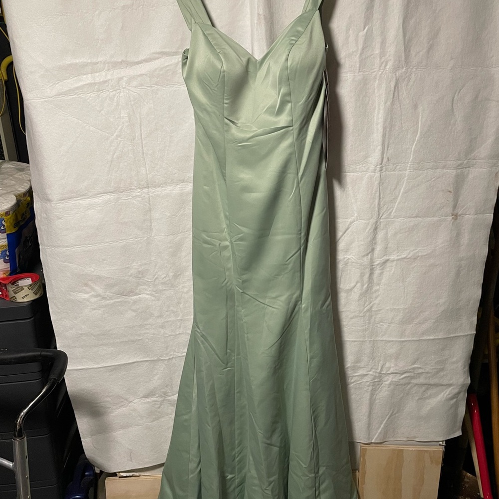 Green bridesmaid dress